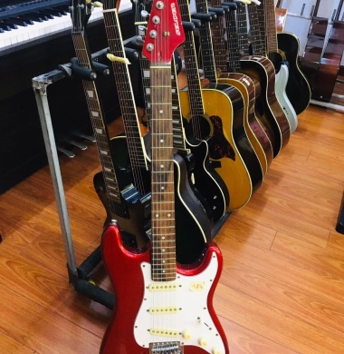 Thu Mua Guitar Điện Quận 1. 0707522522