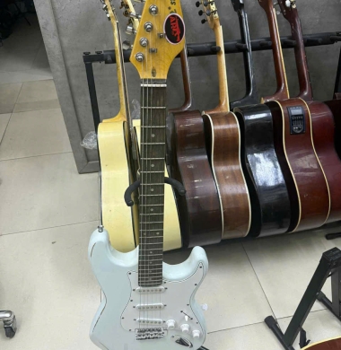 Thu guitar quận 7. 0707522522